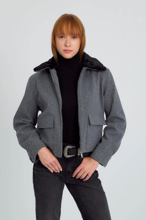 short jacket lapel collar fur trim women front view